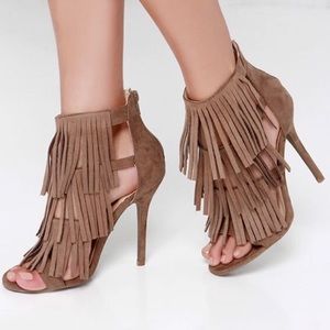 Steve Madden - Fringly Suede Tan